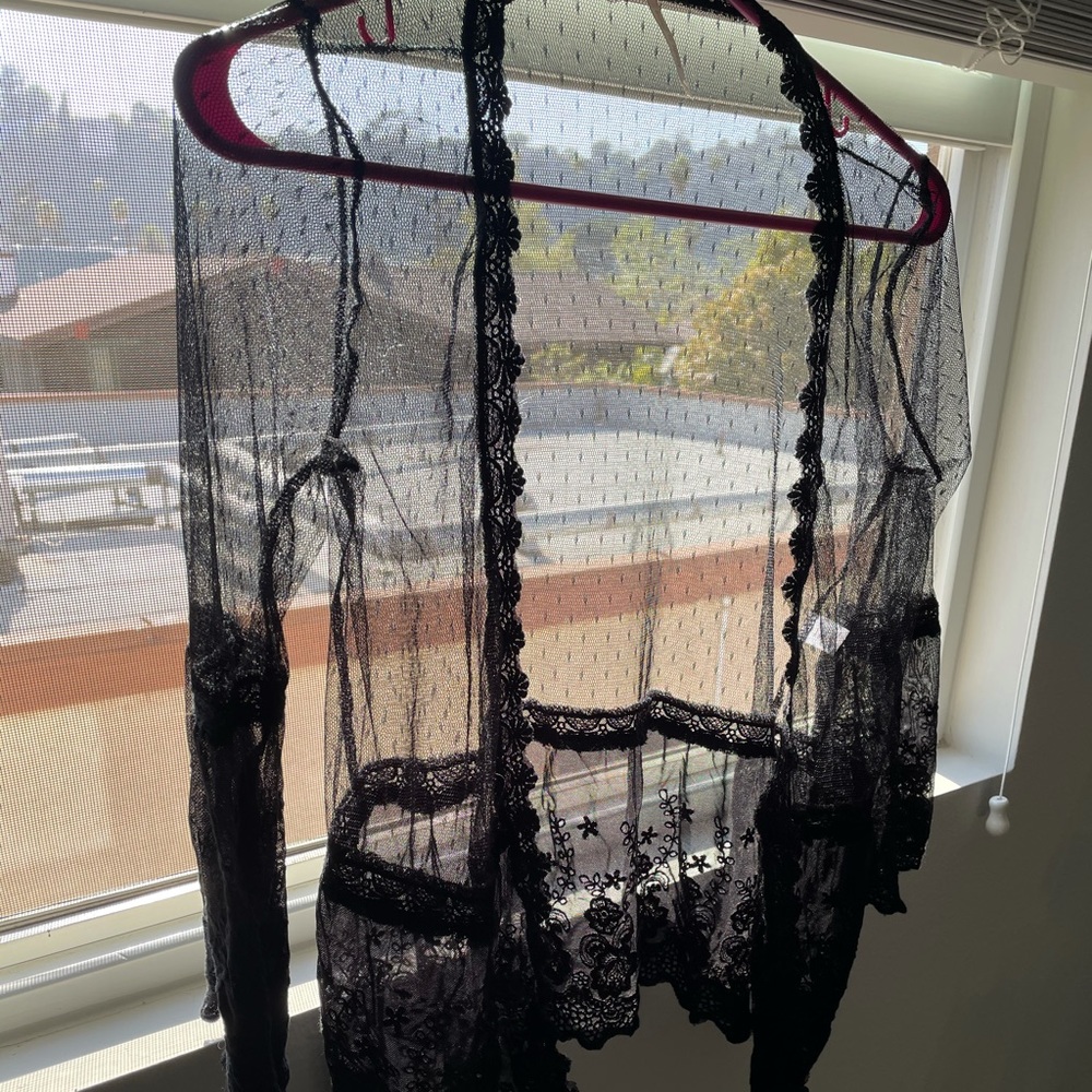 Cardigan - Picture 2 of 2